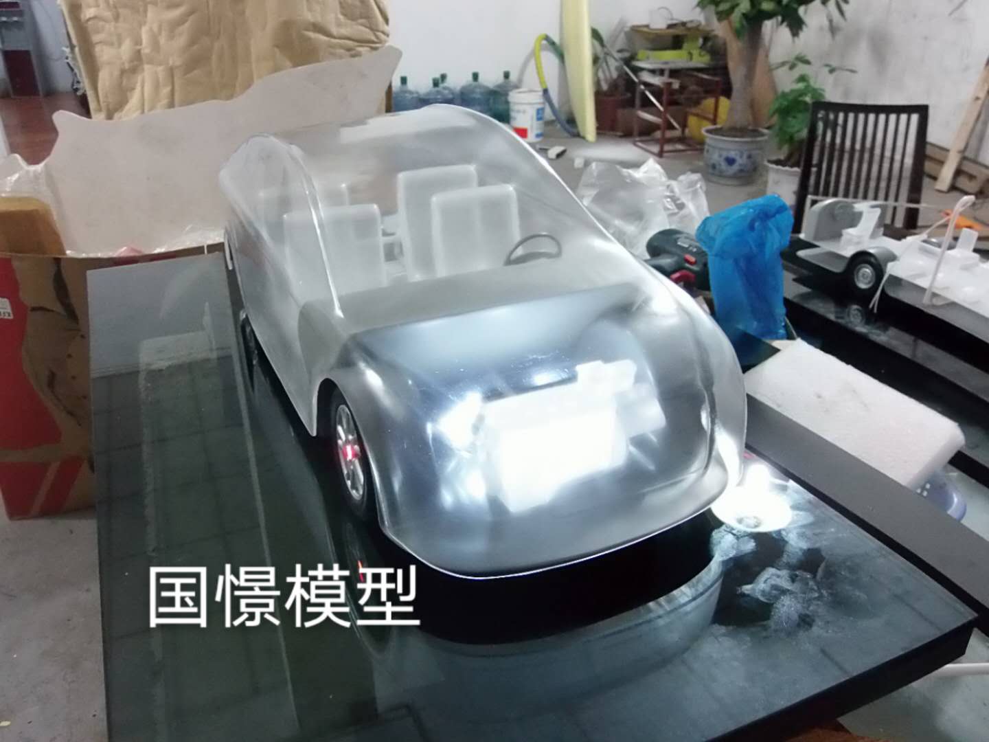 施甸县透明车模型